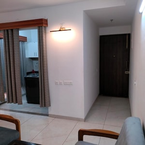 Room in 2 BHK Apartment at Eldeco Latitude 27, Iim Road – for Sale