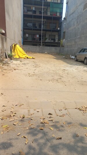  Plot For Sale in Sushant Lok 3, Sector 57