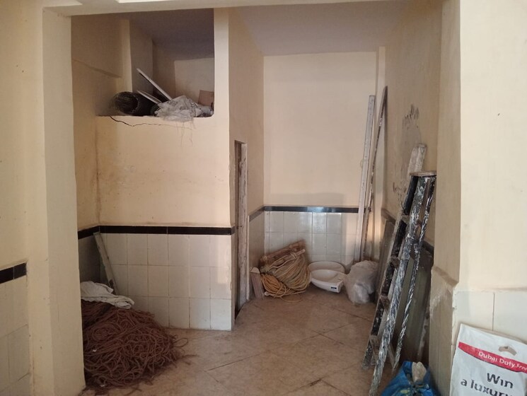 Bathroom, rebelo-chs Commercial Shop 350 Sq.Yd. In Andheri East Mumbai 8624396