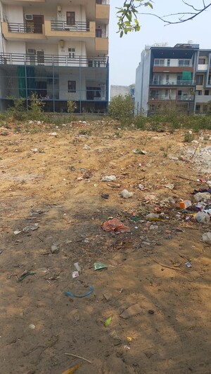  Plot For Sale in Uday Arden 45, Sector 45