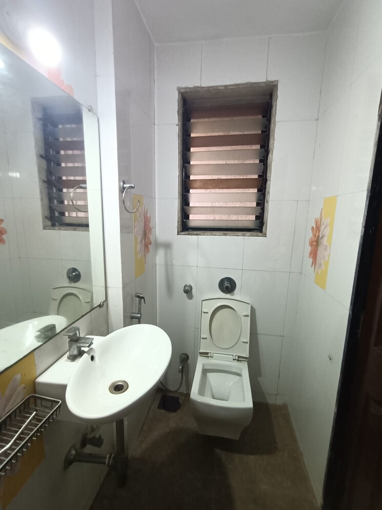 Bathroom, seawoods 2 Bedroom 905 Sq.Ft. Apartment In Seawoods Navi Mumbai 8624435