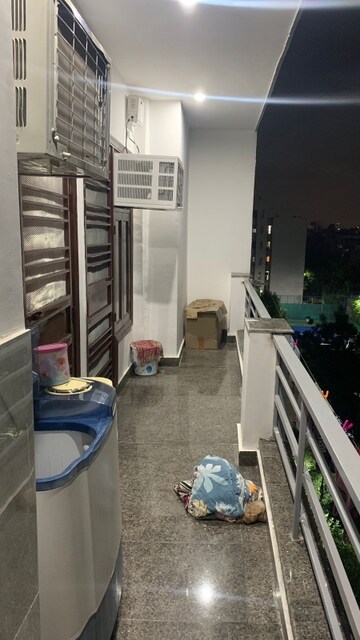 Balcony in 2 BHK Builder Floor at Sector 57 – for Rent
