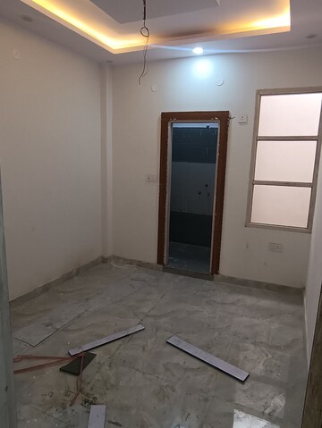 2 BHK Builder Floor For Rent in Shiv Ganga Apartments Vasundhara, Vasundhara Sector 4