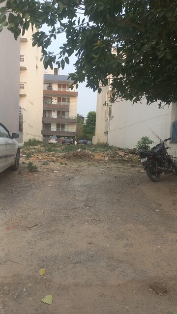  Plot For Sale in Sushant Lok 3, Sector 57