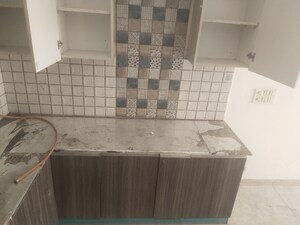 Bathroom in 4 BHK Villa at Panchsheel Villas, Sector 16 Greater Noida – for Sale