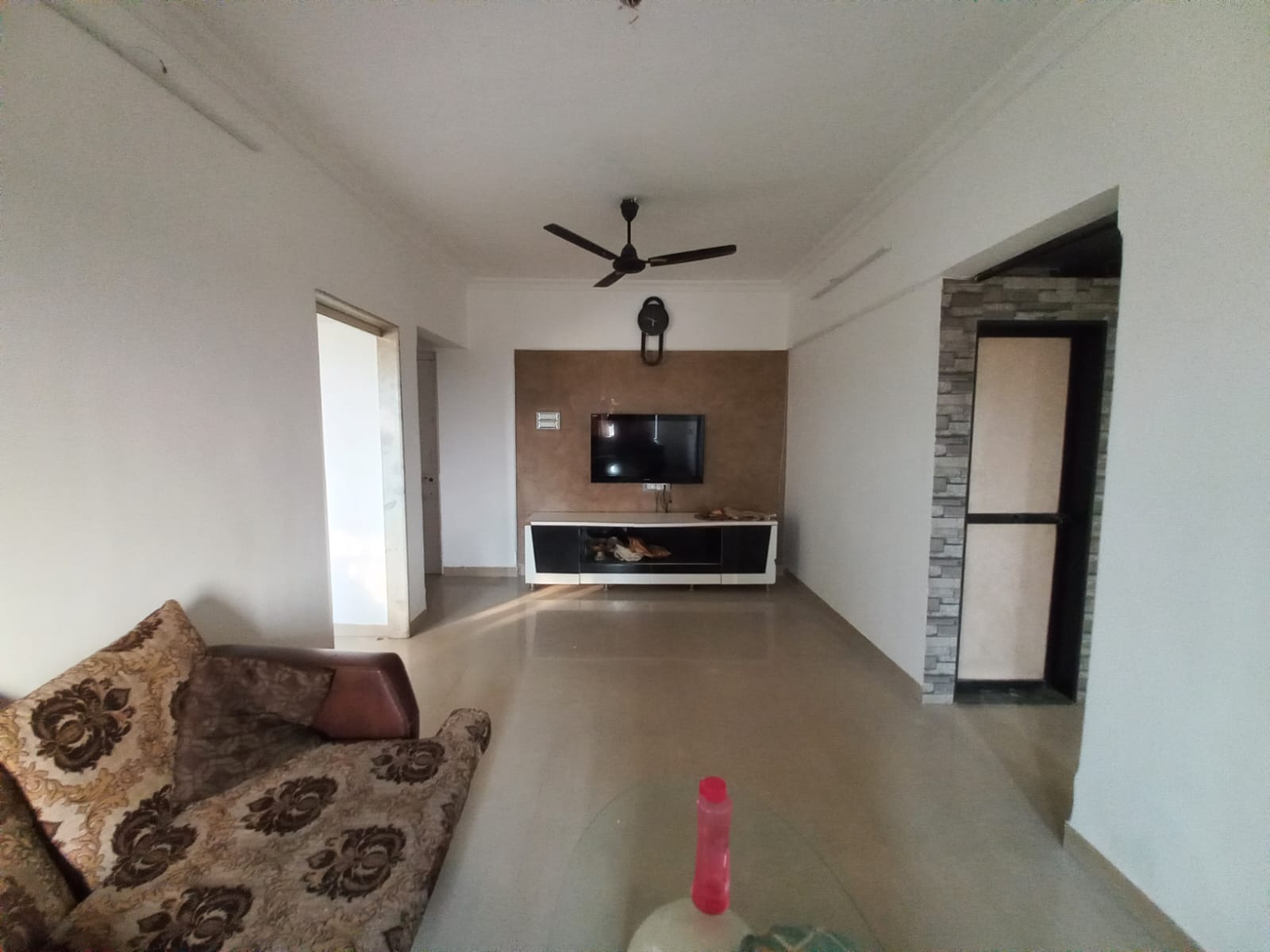 2 BHK Apartment For Rent in Seawoods