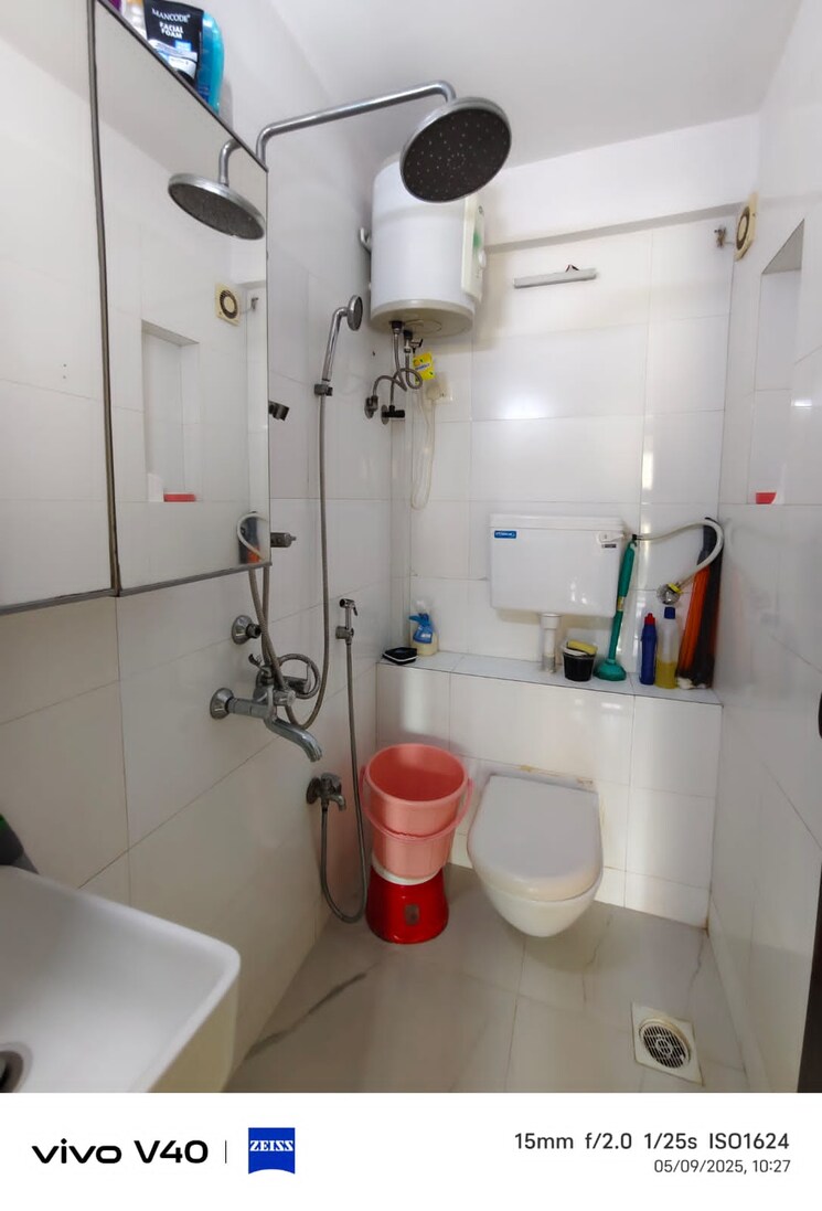 Bathroom, om-prabhu-manohar-chs 1 Bedroom 655 Sq.Ft. Apartment In Seawoods Sector 50 Navi Mumbai 8624719
