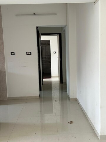2 BHK Apartment For Rent in Crescent Residency, Andheri East
