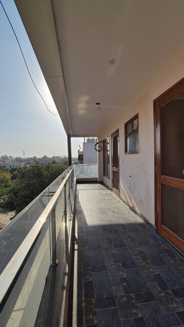 Balcony in 3 BHK Builder Floor at Sector 21c – for Rent