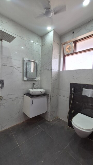 Bathroom in 3 BHK Builder Floor at Sector 21c – for Rent