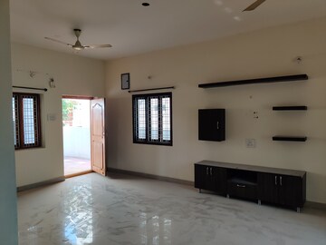 Room in 3 BHK Villa at Gopanpally – for Rent