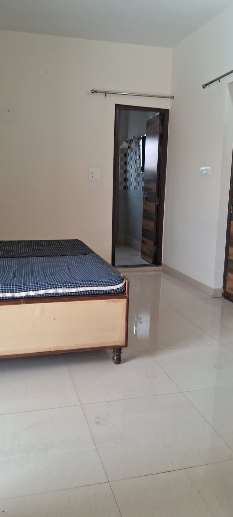 Room, sarita vihar 6+ Bedroom 5500 Sq.Ft. Apartment In Sarita Vihar Delhi 8624847