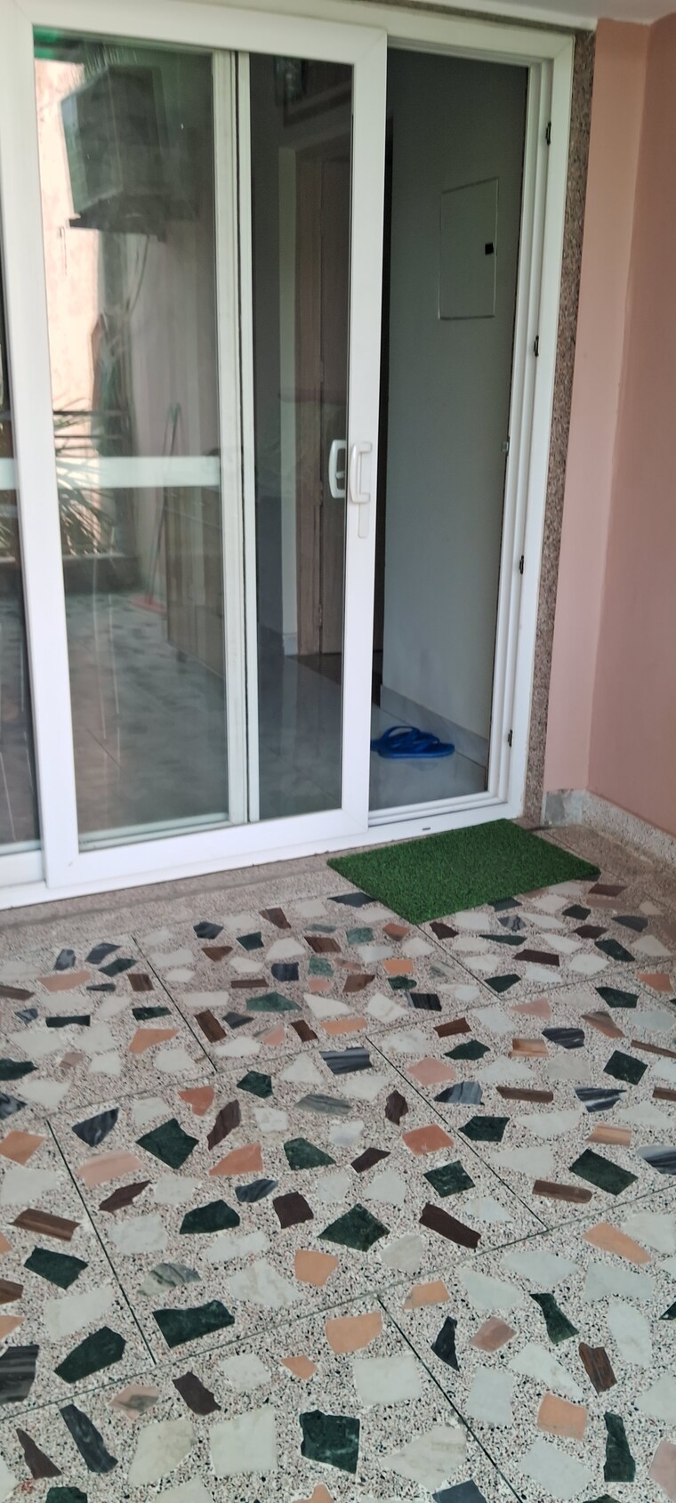 Balcony, sarita vihar 6+ Bedroom 5500 Sq.Ft. Apartment In Sarita Vihar Delhi 8624847