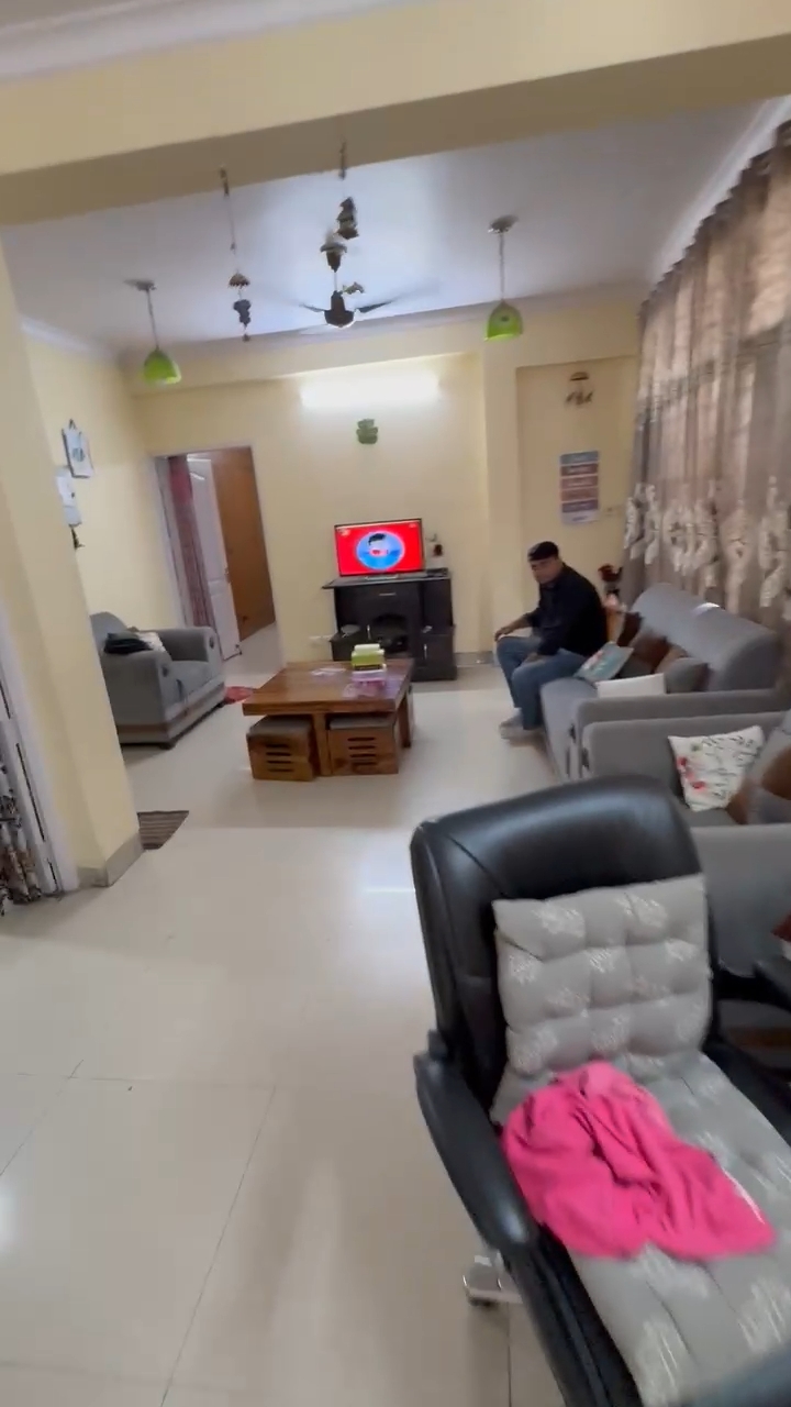 4 BHK + Extra Room Apartment For Rent in Ridge View Apartment