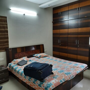 2 BHK Apartment For Rent in Cybercity Rainbow Vistas, Hi Tech City