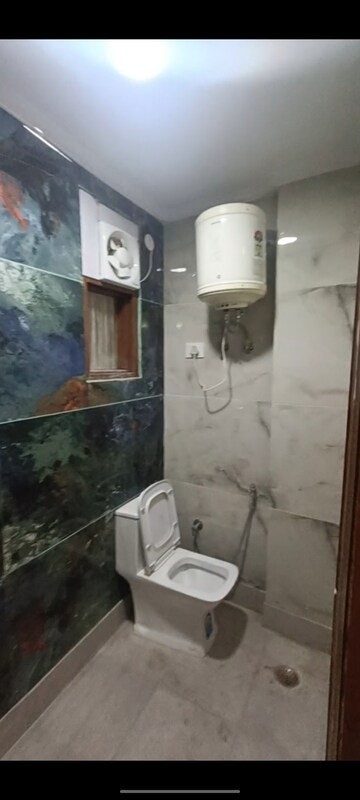 Bathroom in 2 BHK Builder Floor at Khirki Extension – for Rent