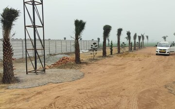 Plot For Sale in Jewar