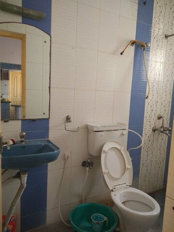 Bathroom in 2 BHK Apartment at Kammanahalli – for Rent