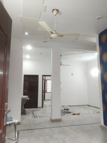 Building Lobby in 2 BHK Independent House at Ansal Plaza Sector-23, Sector 23 – for Rent
