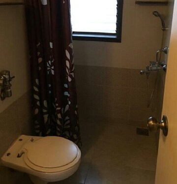 Bathroom in 1 RK Apartment at Bandra West – for Rent