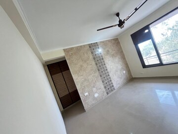 Furnished Amenities in 3 BHK Apartment at Singla South City, Lohgarh – for Rent
