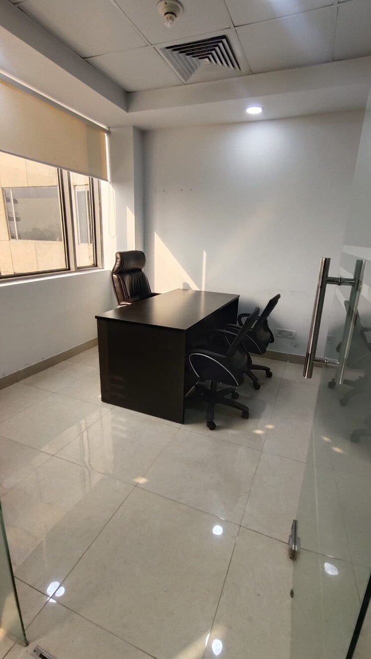 Floor Plan, sector 2 Commercial Office Space 3000 Sq.Ft. In Sector 2 Noida 8625385