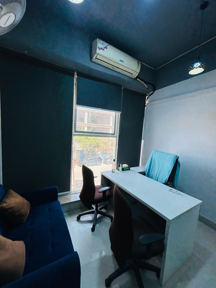 Team Area, sector 2 Commercial Office Space 3000 Sq.Ft. In Sector 2 Noida 8625385
