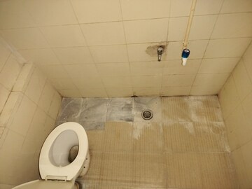 Attached Bathroom in 1 BHK Apartment at Sarita Vihar – for Rent