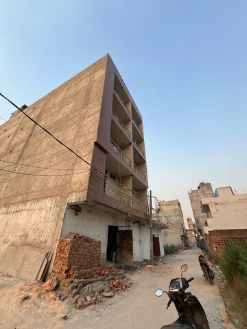 3 BHK Apartment For Sale in Shyam Vihar