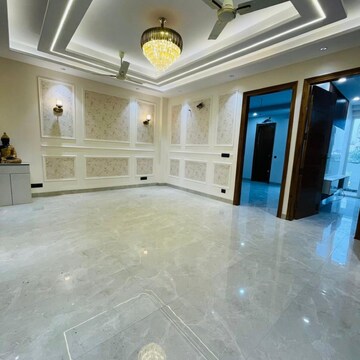 3 BHK Builder Floor For Sale in Landmark Cyber Park, Sector 67