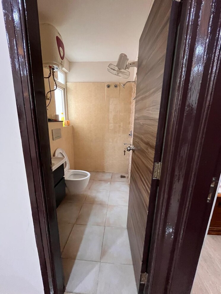 Bathroom, orris-aster-court-premier 3 Bedroom 2120 Sq.Ft. Apartment In Sector 85 Gurgaon 8625557