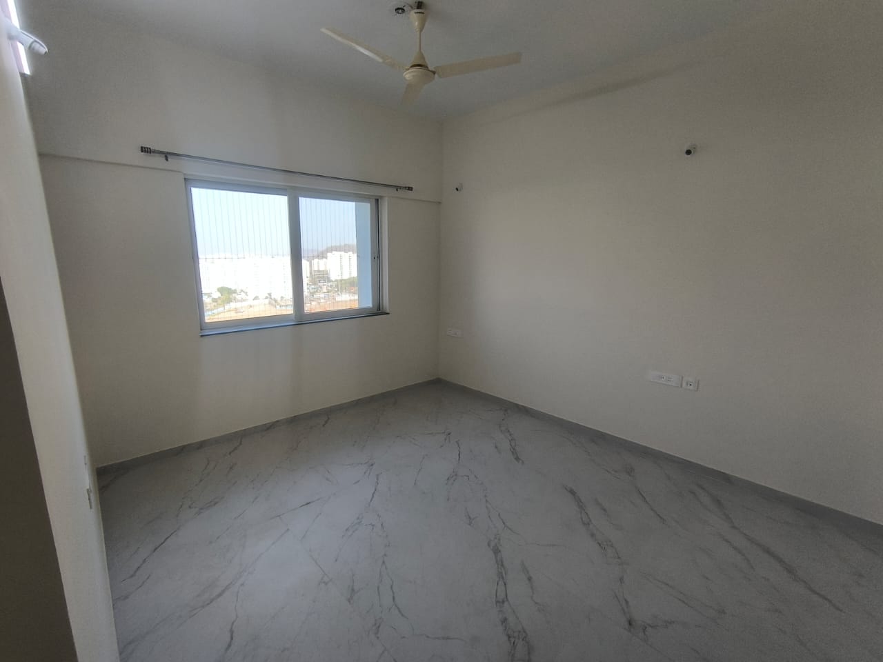 2 BHK Apartment For Rent in Kumar Megapolis Mystic