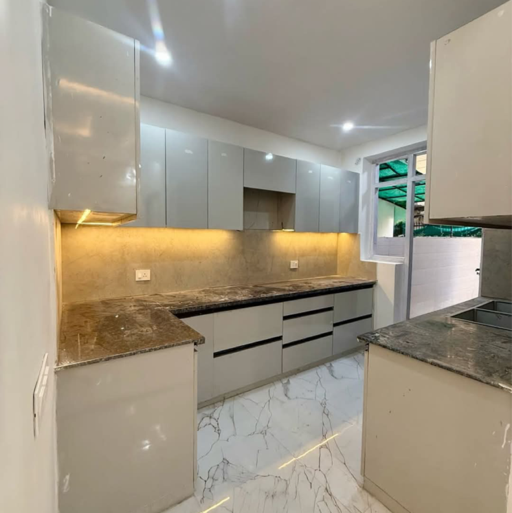 Kitchen, housing-board-colony-sector-51 3 Bedroom 215 Sq.Yd. Builder Floor In Sector 51 Gurgaon 8625686