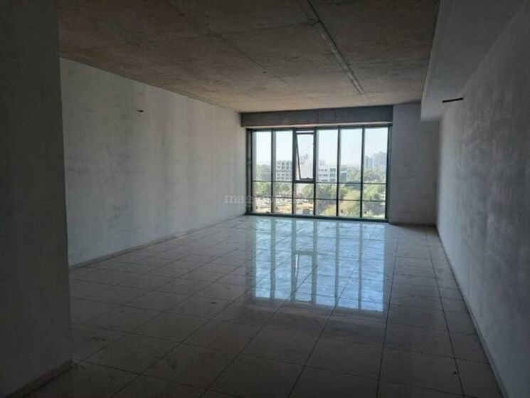 Room, sarkhej Commercial Office Space 1500 Sq.Ft. In Sarkhej Ahmedabad 8625563