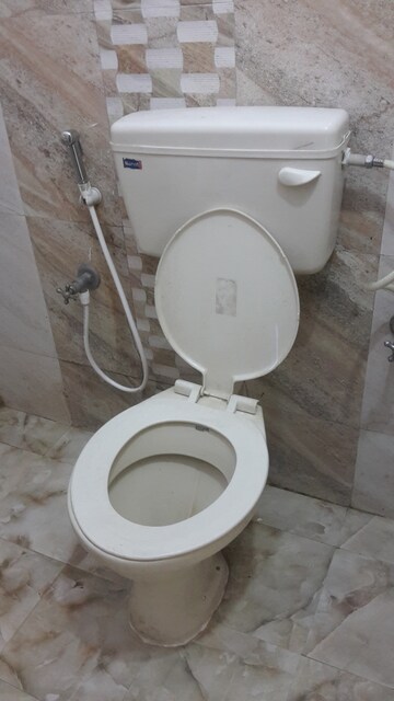 Bathroom in 1 RK Independent House at Rt Nagar – for Rent