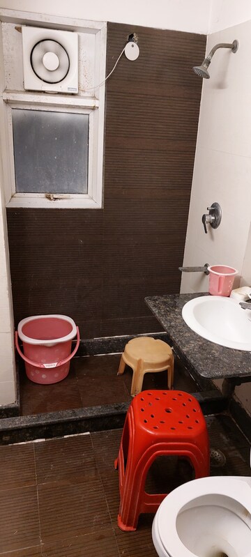 Bathroom in 3 BHK Apartment at Bulland Heights, Sain Vihar – for Sale