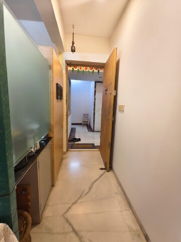 Bedroom in 2 BHK Apartment at Bandra West – for Rent