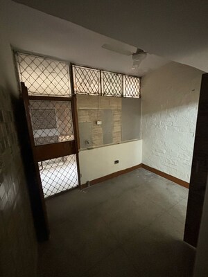 Room in 2 BHK Apartment at Himagiri Apartments, Sector 34 – for Sale