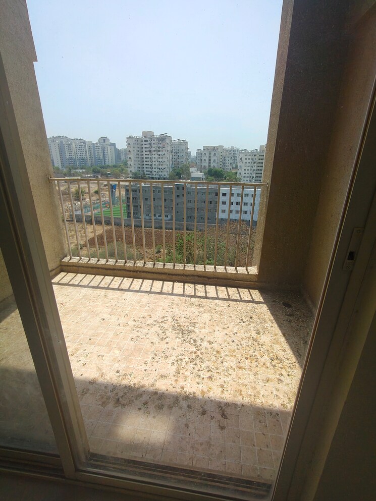 Balcony, vedant-kingston-serene 1 Bedroom 465 Sq.Ft. Apartment In Undri Pune 8625914