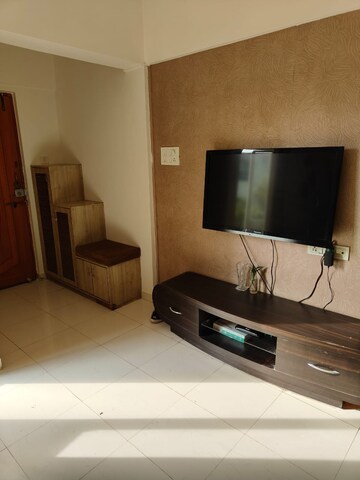 Furnished Amenities in 3 BHK Apartment at Karan Sara, Baner – for Rent