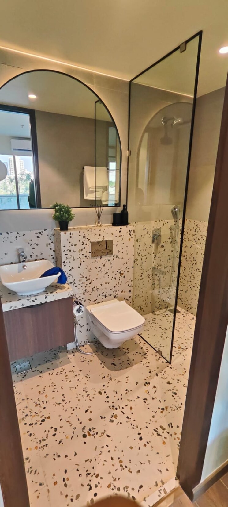 Bathroom, naman-habitat 2 Bedroom 807 Sq.Ft. Apartment In Andheri West Mumbai 8626128