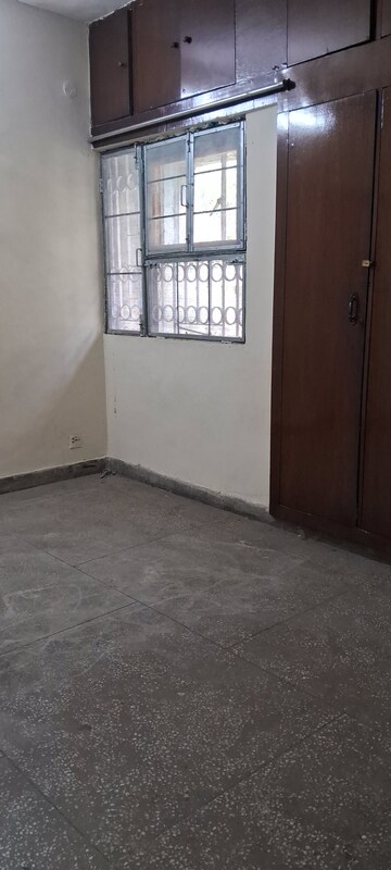 2 BHK Apartment For Rent in Sarita Vihar