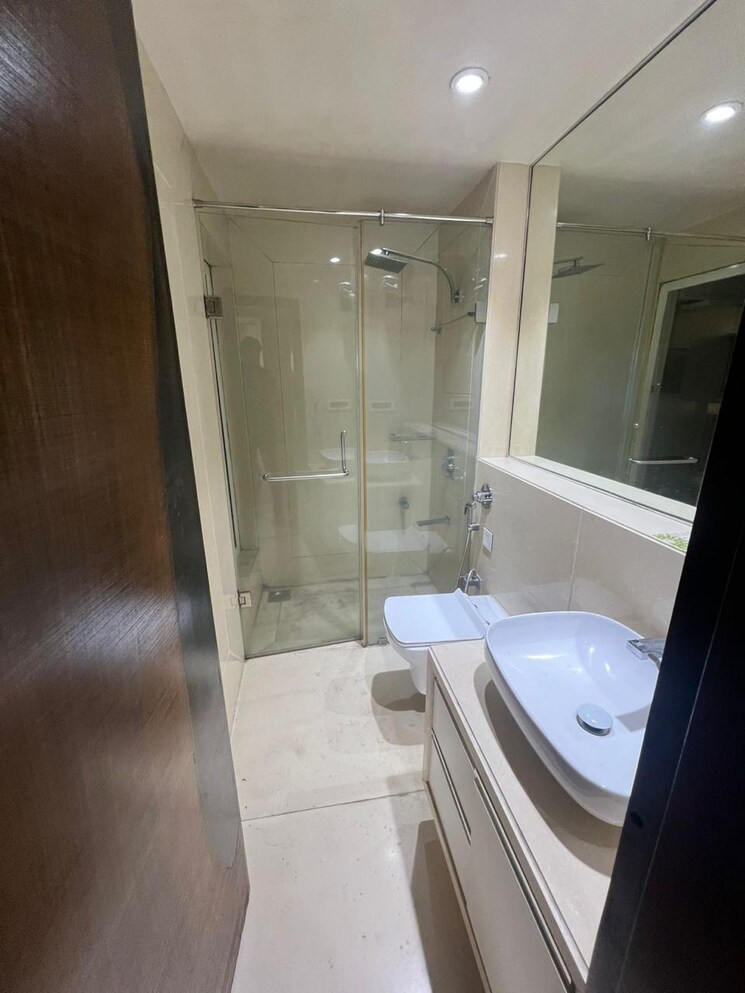 Bathroom, rna-continental 2 Bedroom 750 Sq.Ft. Apartment In Chembur Mumbai 8626357
