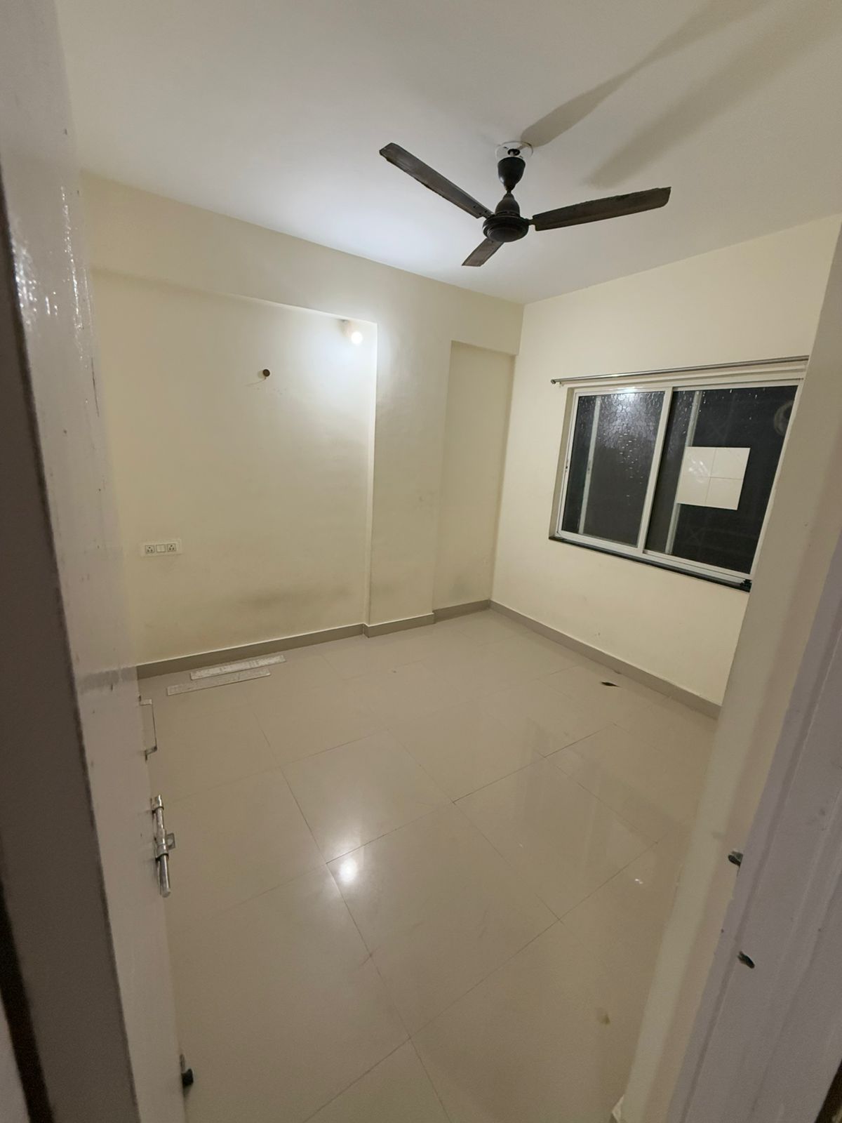 1 BHK + Pooja Room Apartment For Rent in Rohit Apartments Bavdhan