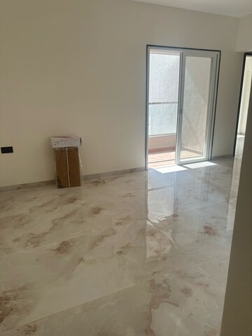 Room in 2 BHK Apartment at Casa Vibrante, Pisoli – for Sale