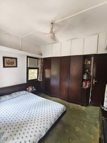Bedroom in 1 BHK Apartment at Santacruz West – for Rent
