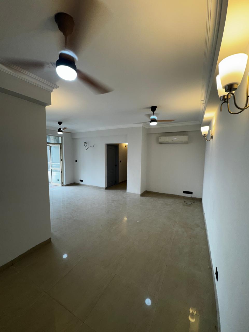 3 BHK Apartment For Sale in Raheja Vedaanta