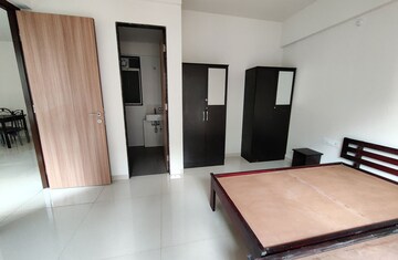  Pg For Rent in Kandivali East