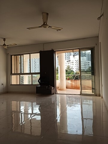 Room in 3 BHK Apartment at Aditya Shagun, Bavdhan – for Rent