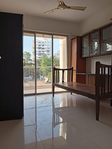 Room in 3 BHK Apartment at Aditya Shagun, Bavdhan – for Rent